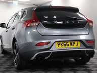 Volvo V40 T3 R-DESIGN NAV PLUS 29