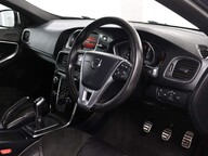 Volvo V40 T3 R-DESIGN NAV PLUS 3