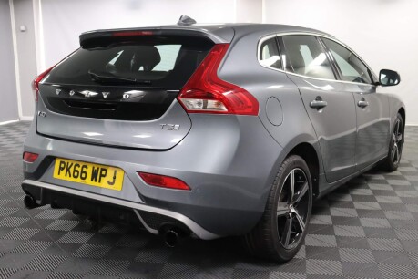 Volvo V40 T3 R-DESIGN NAV PLUS 11