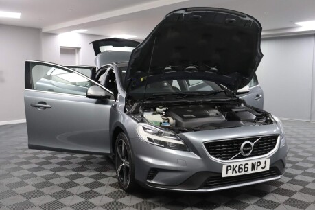 Volvo V40 T3 R-DESIGN NAV PLUS 15