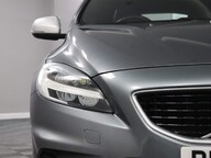 Volvo V40 T3 R-DESIGN NAV PLUS 25