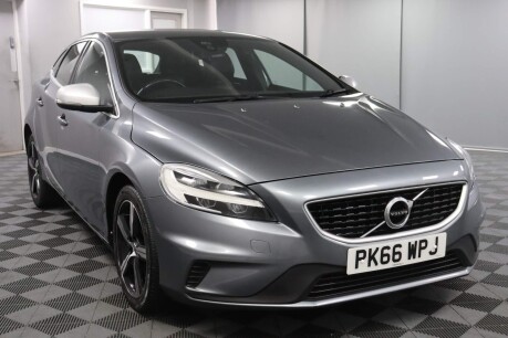 Volvo V40 T3 R-DESIGN NAV PLUS 30