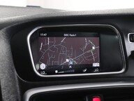 Volvo V40 T3 R-DESIGN NAV PLUS 37