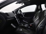 Volvo V40 T3 R-DESIGN NAV PLUS 41