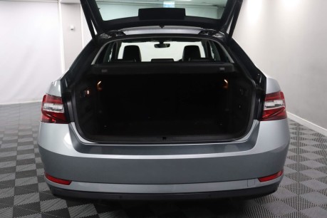 Skoda Superb SE L EXECUTIVE TSI 14