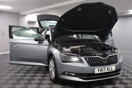 Skoda Superb SE L EXECUTIVE TSI 15