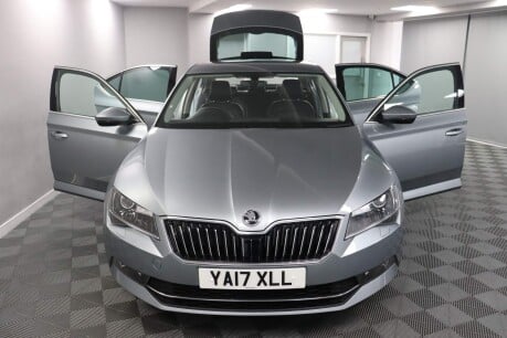 Skoda Superb SE L EXECUTIVE TSI 6