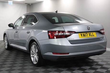 Skoda Superb SE L EXECUTIVE TSI 9