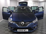 Renault Megane ICONIC DCI 7