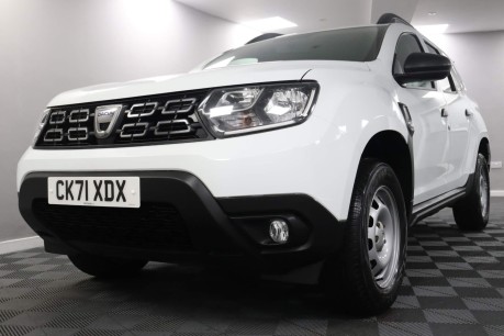 Dacia Duster ESSENTIAL TCE 28