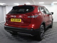 Nissan Qashqai 1.3 DIG-T N-Connecta Euro 6 (s/s) 5dr 11