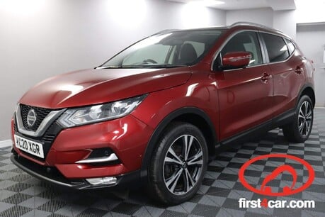 Nissan Qashqai 1.3 DIG-T N-Connecta Euro 6 (s/s) 5dr