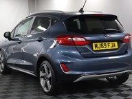 Ford Fiesta ACTIVE 1 10