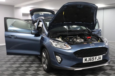 Ford Fiesta ACTIVE 1 15