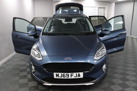 Ford Fiesta ACTIVE 1 7