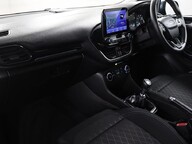 Ford Fiesta ACTIVE 1 34