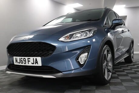 Ford Fiesta ACTIVE 1 27