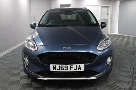 Ford Fiesta ACTIVE 1 4