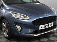 Ford Fiesta ACTIVE 1 7