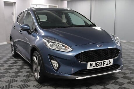 Ford Fiesta ACTIVE 1 5