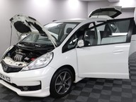 Honda Jazz I-VTEC SI-T 16