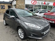 Ford Fiesta TITANIUM 1