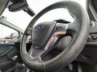 Ford Fiesta TITANIUM 15