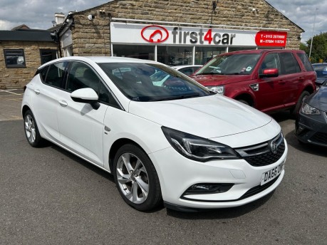 Vauxhall Astra SRI NAV 6