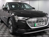 Audi E-Tron QUATTRO BASE 29