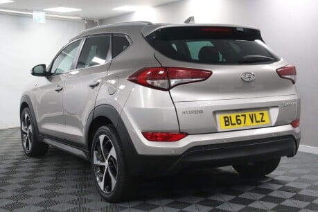 Hyundai TUCSON CRDI SPORT EDITION 10