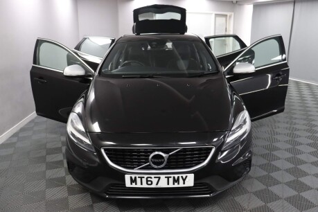 Volvo V40 T2 R-DESIGN NAV PLUS 7