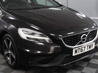 Volvo V40 T2 R-DESIGN NAV PLUS 26