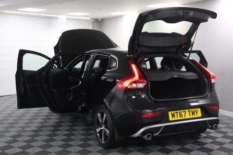 Volvo V40 T2 R-DESIGN NAV PLUS 21