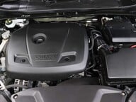 Volvo V40 T2 R-DESIGN NAV PLUS 43