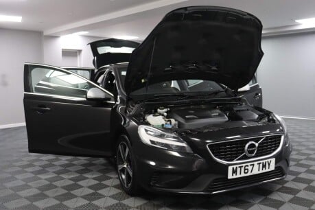 Volvo V40 T2 R-DESIGN NAV PLUS 15