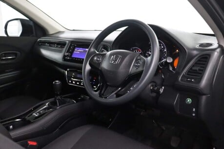 Honda HR-V I-VTEC S 3