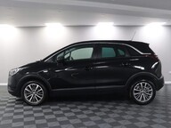 Vauxhall Crossland X SRI NAV 18