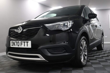 Vauxhall Crossland X SRI NAV 28