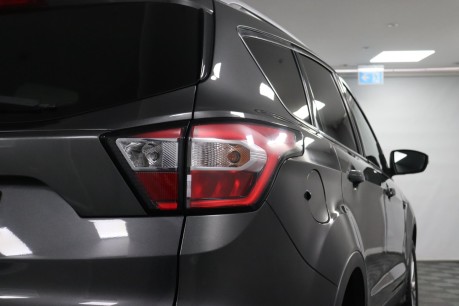 Ford Kuga TITANIUM TDCI 23