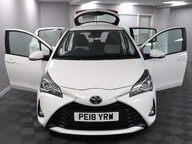 Toyota Yaris VVT-I ICON TECH 7