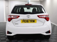 Toyota Yaris VVT-I ICON TECH 8