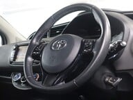 Toyota Yaris VVT-I ICON TECH 12