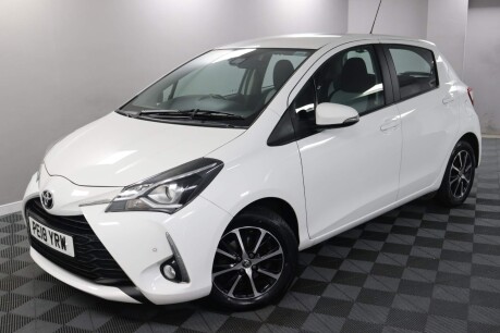 Toyota Yaris VVT-I ICON TECH 20