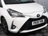 Toyota Yaris VVT-I ICON TECH 26