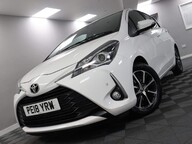 Toyota Yaris VVT-I ICON TECH 32