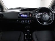 Toyota Yaris VVT-I ICON TECH 40