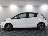 Toyota Yaris VVT-I ICON TECH 17