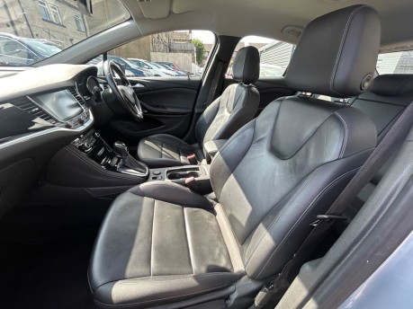 Vauxhall Astra ELITE NAV CDTI 9