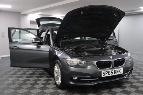 BMW 3 Series 320I XDRIVE SPORT TOURING 16