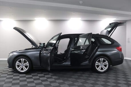 BMW 3 Series 320I XDRIVE SPORT TOURING 4